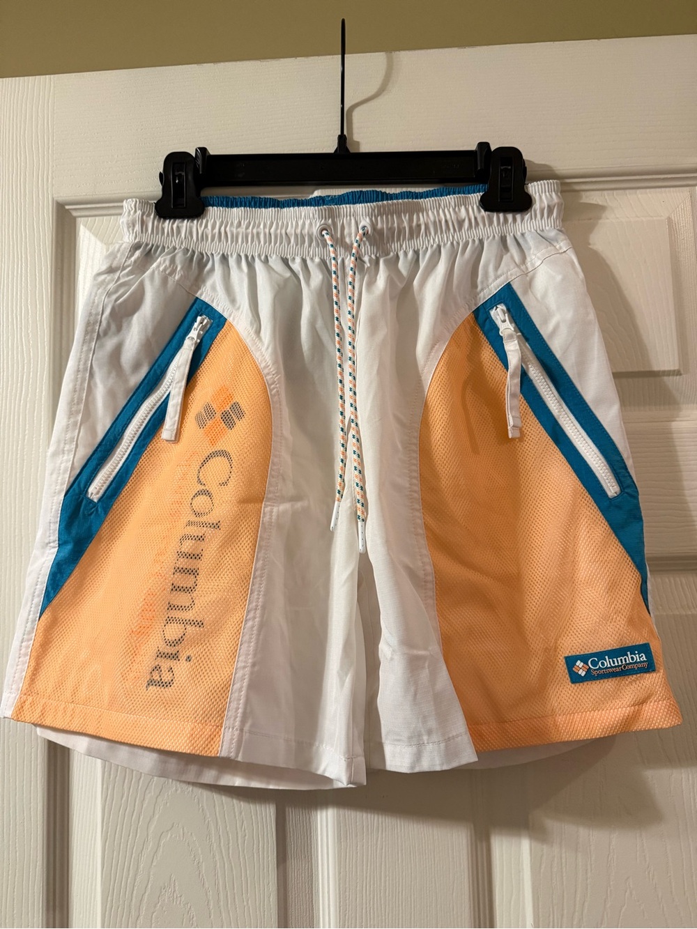 Columbia Men's White & Orange Shorts